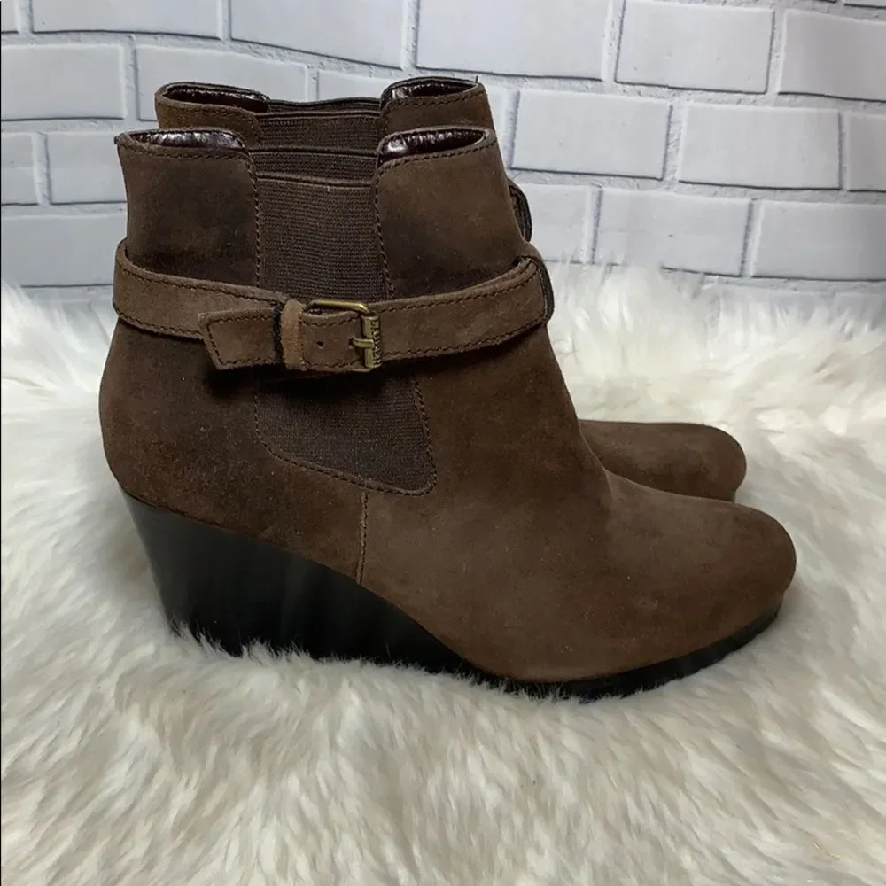 Lauren Ralph Lauren very good